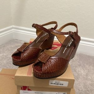Re-mix Paseo wedge brown croc